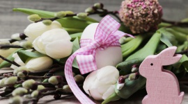 Jajka Wielkanocne – zdrowe, czy nie? , LIFESTYLE - Jajka Wielkanocne – zdrowe, czy nie? Podnoszą cholesterol, zbyt długo się trawią, obciążają żołądek, dodają nam parę kilogramów, a do tego jeszcze ta mrożąca krew w żyłach salmonella. Jak to z nimi w końcu jest? Jeść, czy nie jeść? Szkodzą, czy nie?