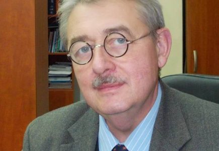 Profesor Andrzej Lewiński – wybitny endokrynolog w Salve