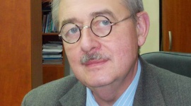 Profesor Andrzej Lewiński – wybitny endokrynolog w Salve , LIFESTYLE - Niekwestionowany autorytet z dziedziny endokrynologii,profesor dr hab. n. med. Andrzej Lewiński dołącza do grona lekarzy przyjmujących w łódzkiej sieci Salve Przychodnie.