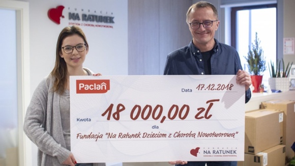 Paclan wspiera Onkomocnych z Wrocławia Zdrowie, LIFESTYLE - Wygrali z nowotworem, ale kilka lat po pokonaniu choroby nadal potrzebują dalszej specjalistycznej opieki. Dzięki zaangażowaniu dolnośląskich instytucji i firm, we Wrocławiu powstanie pierwsza w Polsce poradnia dla Onkomocnych.