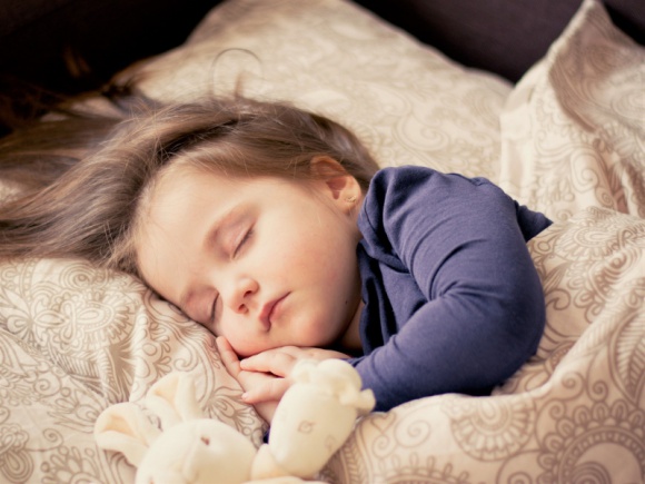 Sepsa – najbardziej podstępna choroba dziecięca Zdrowie, LIFESTYLE - Sepsa u dzieci, zwana posocznicą, jest bardzo groźną ogólnoustrojową reakcją zapalną, do której dochodzi na skutek zakażenia organizmu.