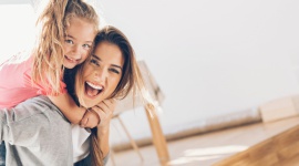 Integracja sensoryczna - jak wykorzystać zmysły do maksimum? , LIFESTYLE - Jak sprawdzić, czy twoje dziecko ma zaburzenia integracji sensorycznej? Wystarczy, że trochę poobserwujesz jego zachowanie, a w kolejnym kroku, jeśli coś cię zaniepokoi zapiszesz na diagnozę u specjalisty.
