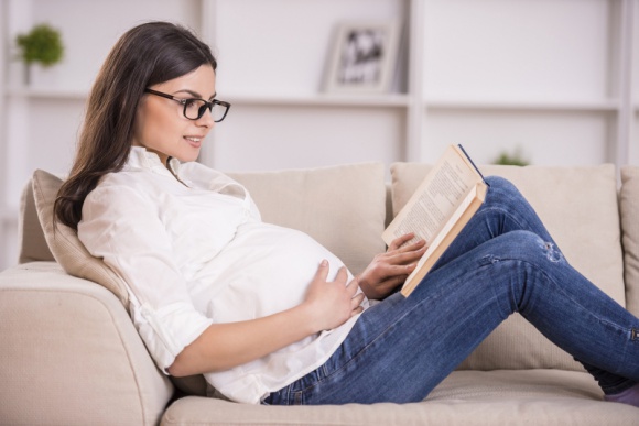 Przyszła mama w okularach – czyli jak ciąża wpływa na jakość widzenia? Zdrowie, LIFESTYLE - Przyszła mama w okularach – czyli jak ciąża wpływa na jakość widzenia?