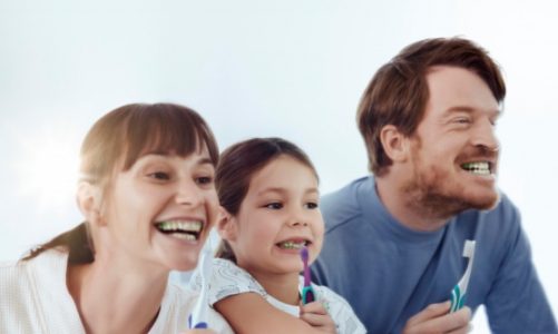 Grypa: pierwsze szczepionki już dostępne na polskim rynku