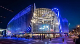 Na placu przed Galerią Katowicką nadal można oddawać krew , LIFESTYLE - Na placu przed Galerią Katowicką Regionalne Centrum Krwiodawstwa i Krwiolecznictwa prowadzi akcje honorowego krwiodawstwa.