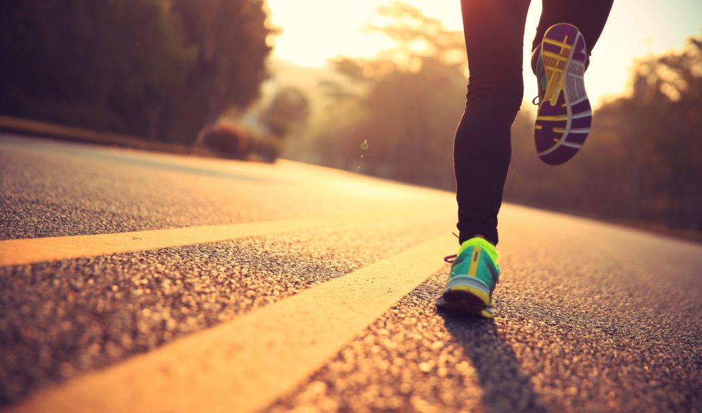 ruch-na-swiezym-powietrzu-scaled Spacery po lesie, rowerowe wycieczki: Dietetycznie, aktywnie i zdrowo, czyli jak zorganizować sobie ruch na świeżym powietrzu?