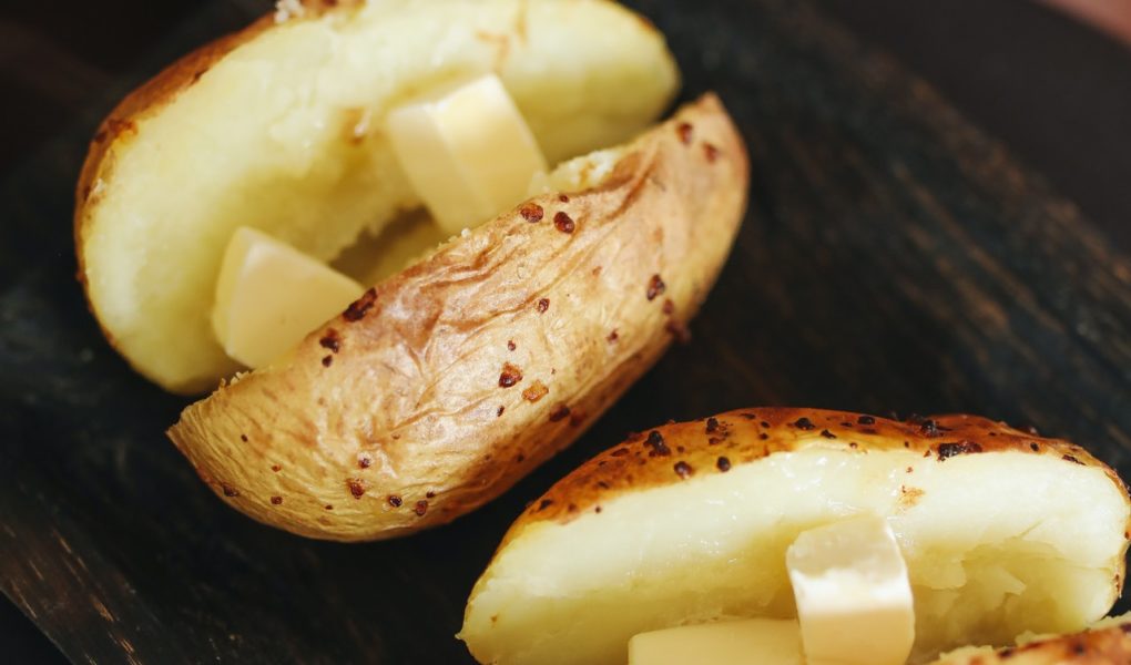 Ziemniaki-pexels-polina-tankilevitch-4110468 Ziemniaki – w polskiej kuchni nie do zastąpienia!