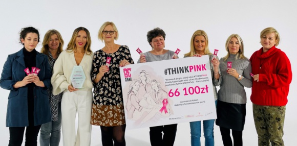 Chodakowska i Purella przekazały ponad 66 tys. zł na rzecz Fundacji OnkoCafe Zdrowie, LIFESTYLE - Ewa Chodakowska oraz Purella Superfoods już po raz drugi wspiera kobiety z zaawansowanym rakiem piersi, organizując akcję #ThinkPink. Purella przekazała 66 100 zł na wsparcie podopiecznych Fundacji OnkoCafe - Razem Lepiej.